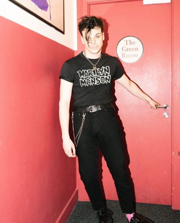 (사진=영블러드/영블러드 인스타그램@yungblud)