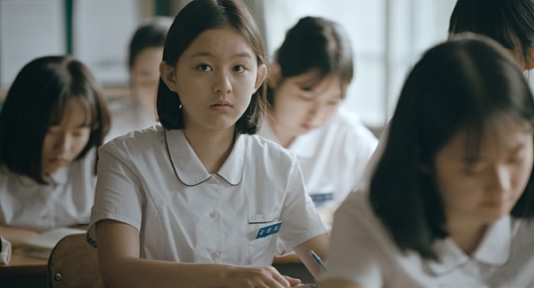 (사진=벌새/네이버 영화 스틸컷)