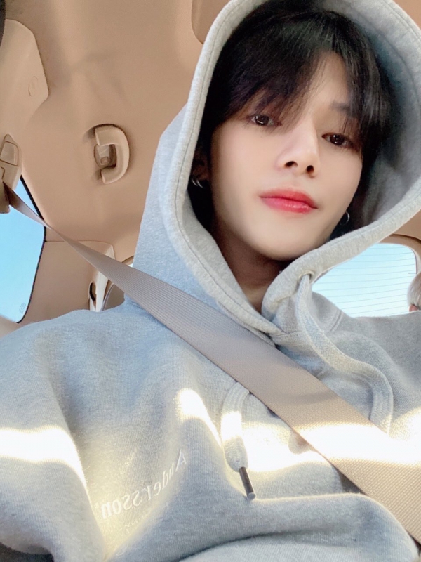 [사진 제공 = 에이티즈 공식 SNS]