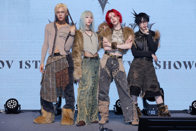 엑스러브 쇼케이스