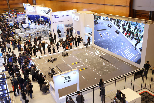 AW2026 전시장 내 현대차·기아 로보틱스랩 부스 전경